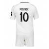 Fotballdrakt Barn Real Madrid Luka Modric #10 Hjemmedraktsett 2024-25 Kortermet (+ Korte bukser)